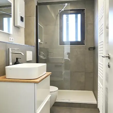 Modern & Zentral - 30 Min Bis Zur Messe In Koeln & Duesseldorf Apartment Wuppertal