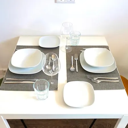 Modern & Zentral - 30 Min Bis Zur Messe In Koeln & Duesseldorf Appartement *